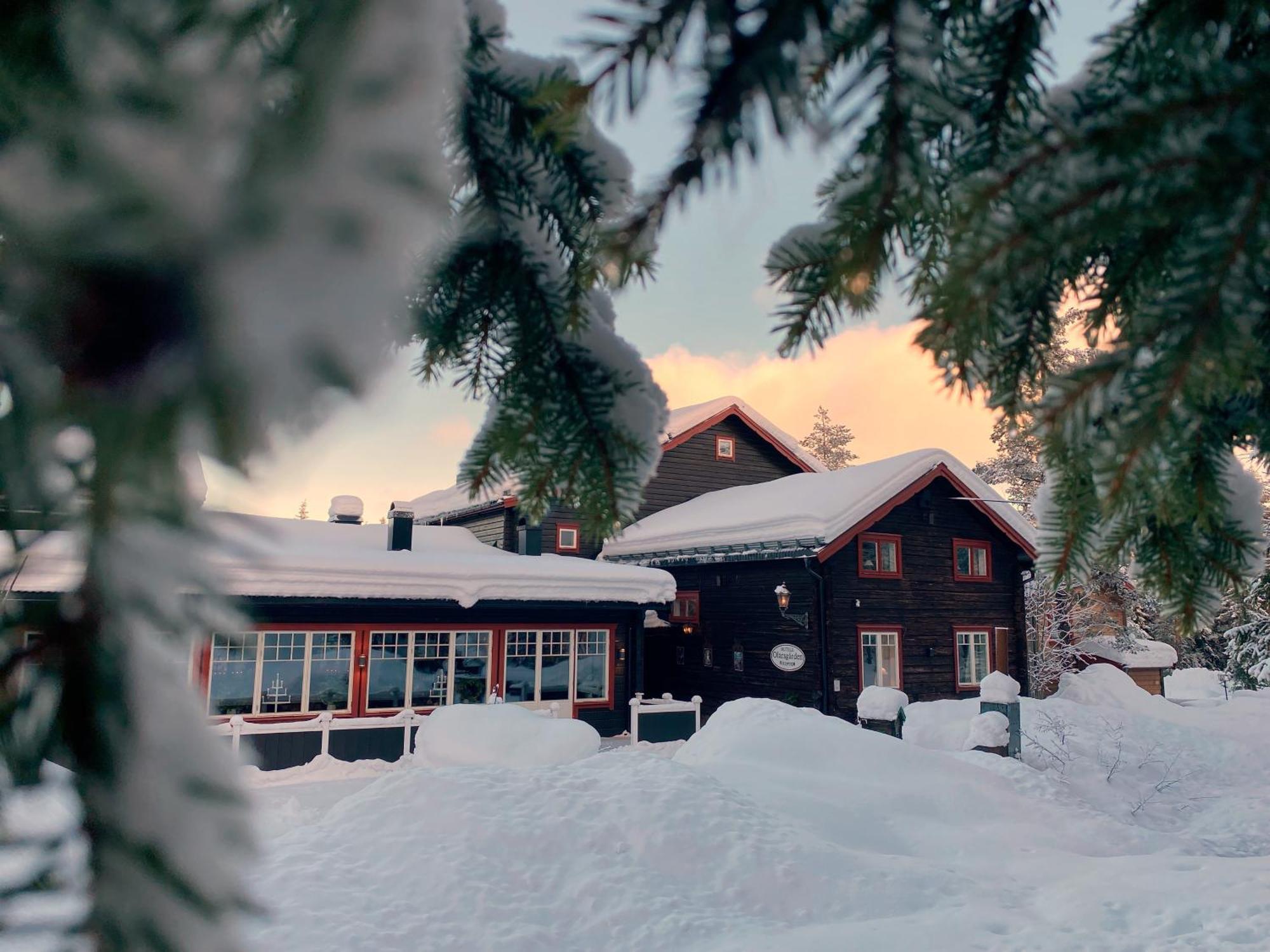 Olarsgården Hotell Lindvallen Eksteriør bilde